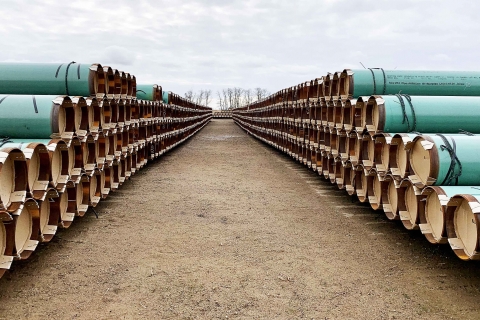 Pipe stacked in two rows